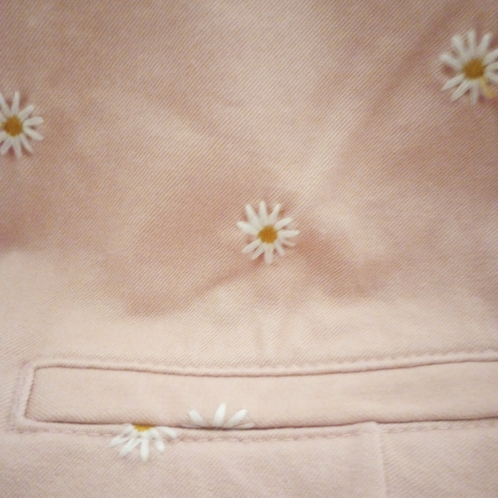 Old Navy Pink Daisy Embroidered Pants - Picture 4 of 5